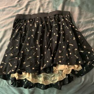 Cute black skirt key and heart pattern